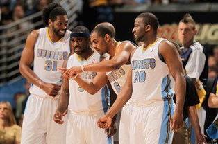 腾讯《怪物猎人：旅人》重弩萌妹登场！扛巨炮反差拉满