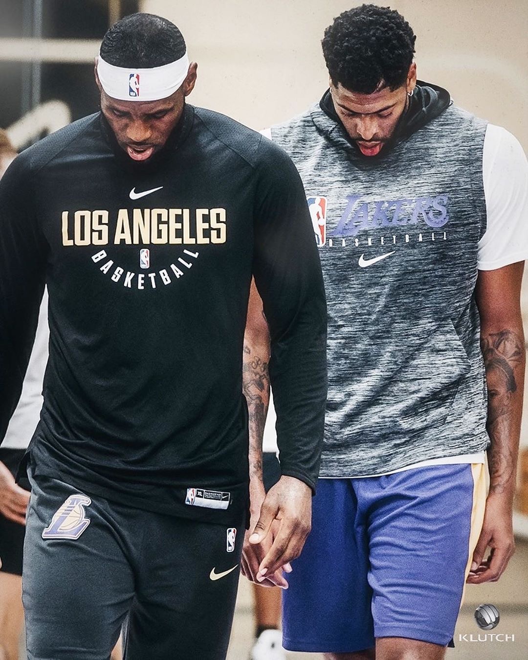 记者：西海岸下周二在杭州集结，杭州备战期间要踢一场热身赛