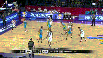 拒绝翻盘！湖人141：116老鹰，谁是赢球最大功臣，数据不会说谎