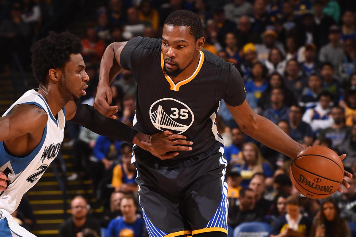 卡拉格展望2026年：阿森纳将赢下英超冠军；法国豪强竞争